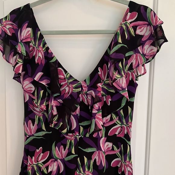 Wayf Floral Ruffle Dress - Picture 5 of 6